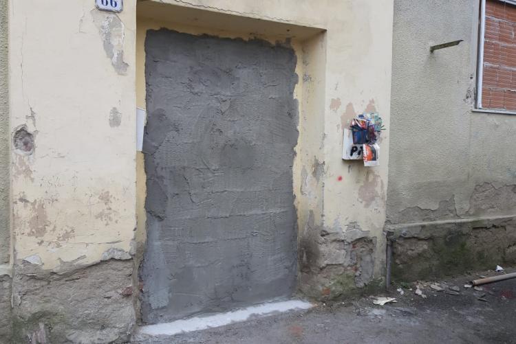 Una porta murata alla Chiccaia