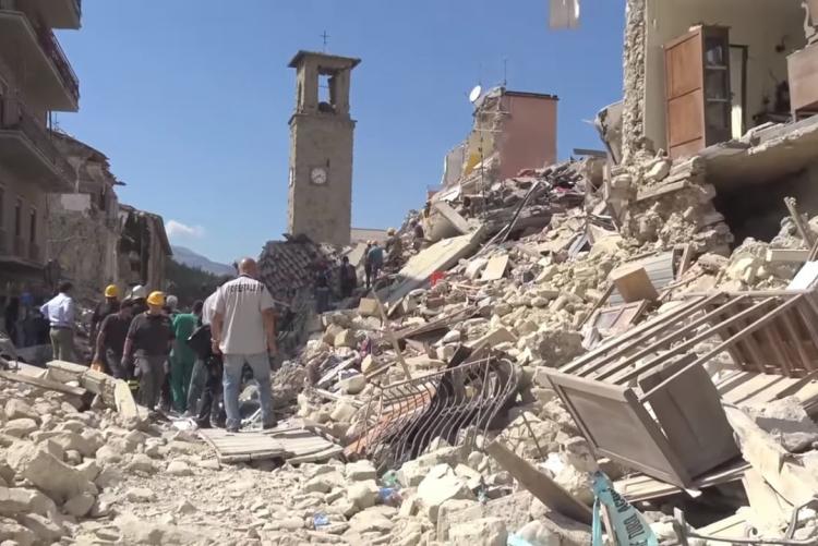 Foto del terremoto di Amatrice